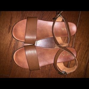 BROWN SANDALS- BARELY WORN